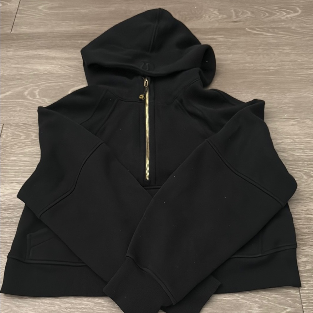 Lululemon Black scuba Hoodie with Gold Zipper